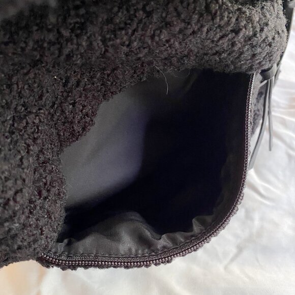 NWT Elizabeth and James April Teddy Backpack - Picture 5 of 5